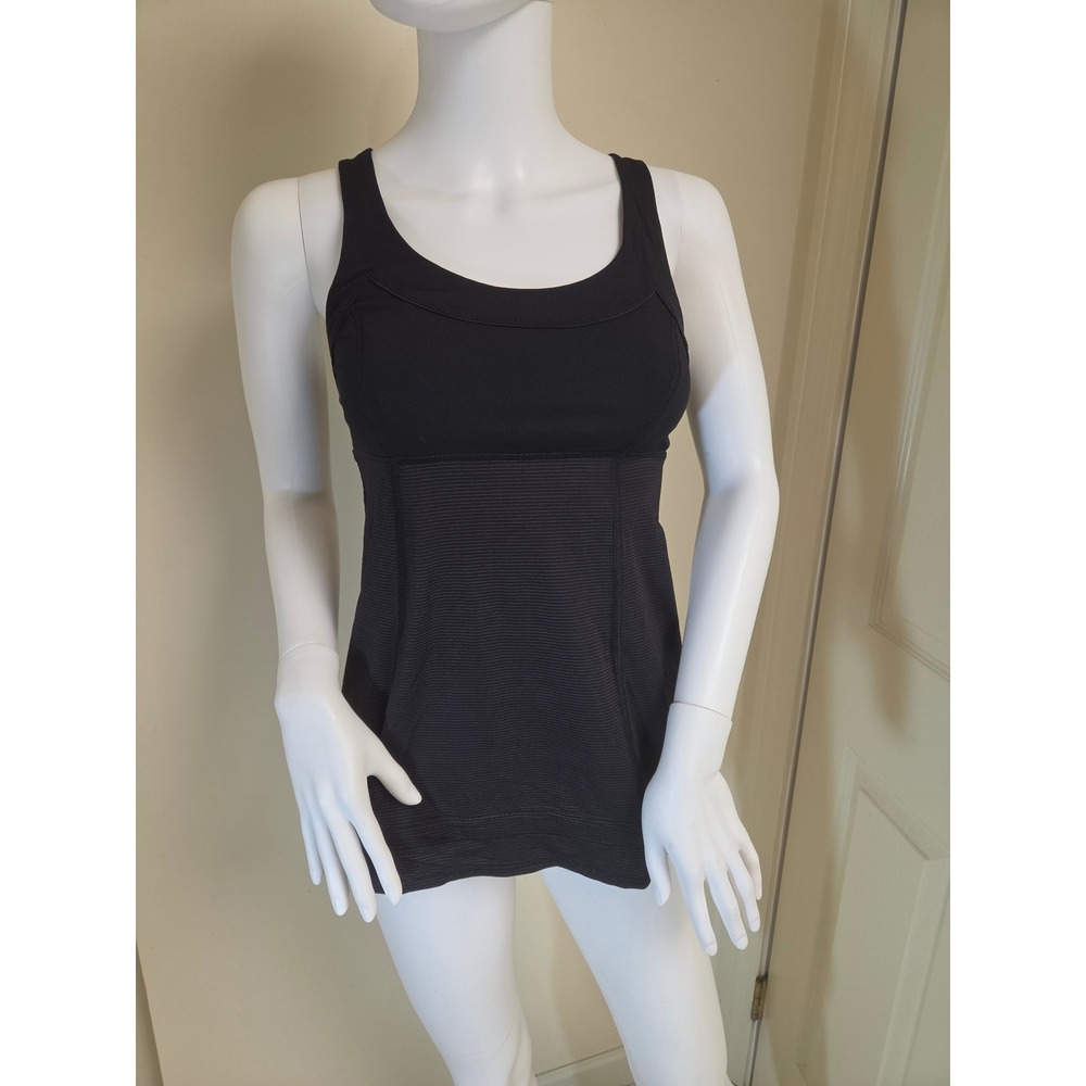 Lululemon Athletica Black Striped Scoop Neck Tank Top with Shelf Bra Size 4